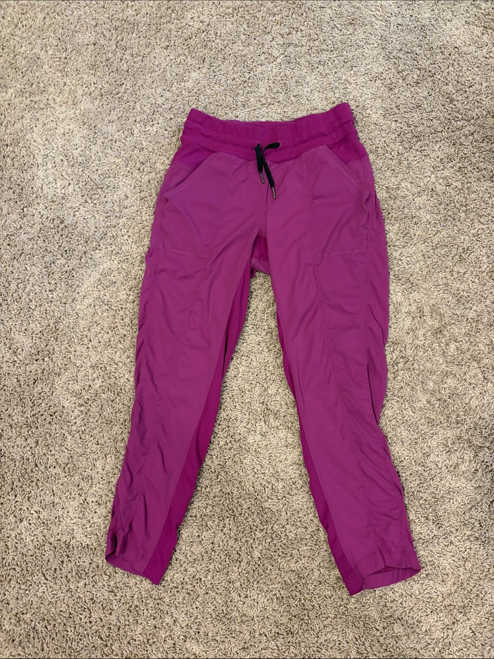 lululemon athletica Magenta Cropped Drawstring Joggers